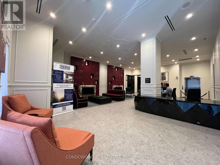 Property Photo:  180 Front Street East 2702  ON M5A 0A9 