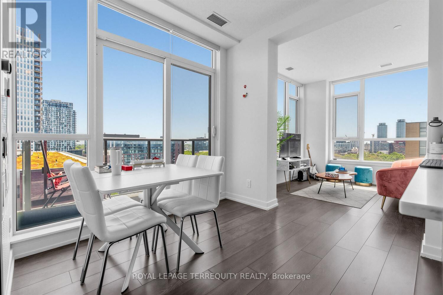 Property Photo: 200 Sackville Street ON M5A 0C4