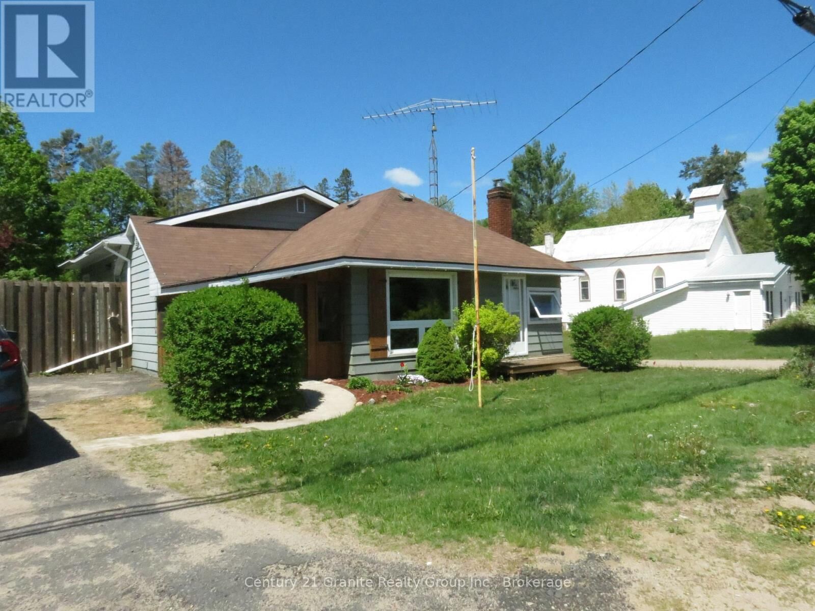 Property Photo:  2315 Loop Road  ON K0L 3C0 