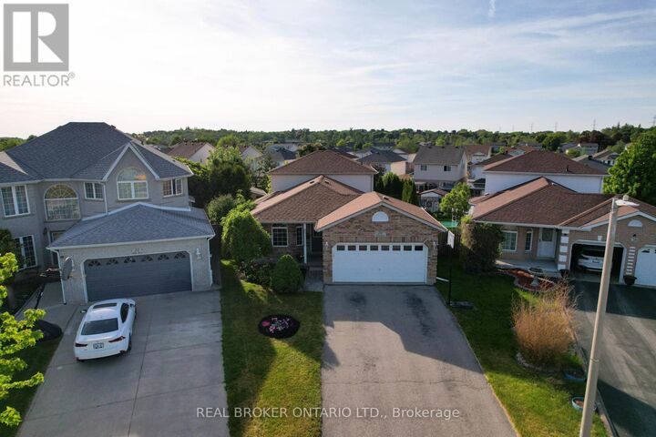 Property Photo:  26 Kelly Court  ON N1K 1W3 