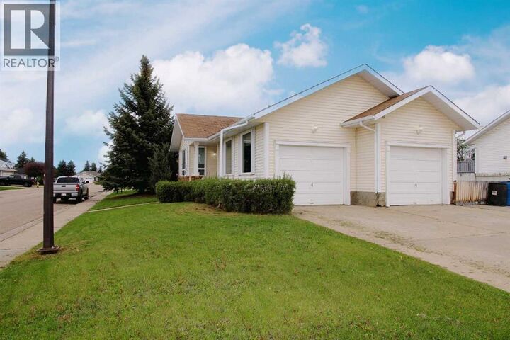 Property Photo:  5224 23 Street  AB T9V 2R2 
