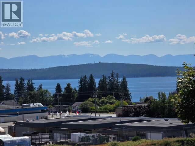 Property Photo:  6-4420 Quebec Ave  BC V8A 5L5 