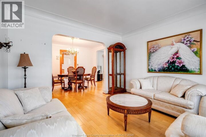 Property Photo:  2279 Lillian Avenue  ON N8X 4B1 