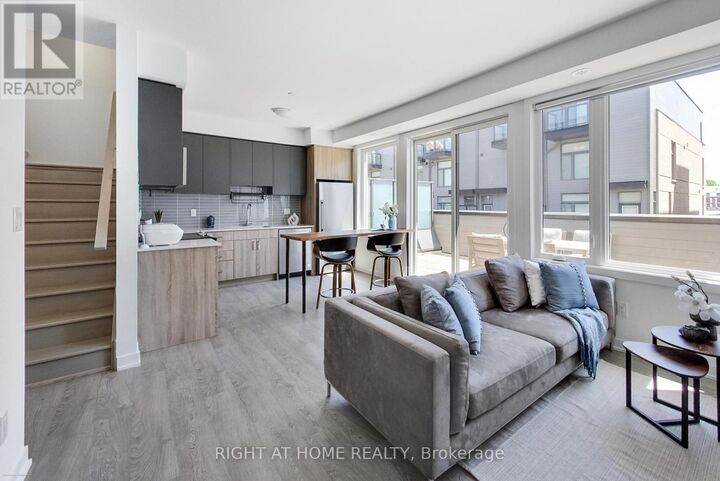 Property Photo:  88 Turtle Island Road 10  ON M6A 0E4 