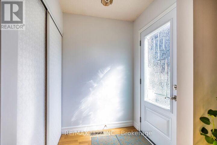 Property Photo:  810 Kilkenny Court  ON L1J 7B7 