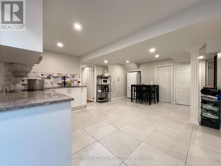 Property Photo:  5244 Creditview Road Basement  ON L5M 5N5 
