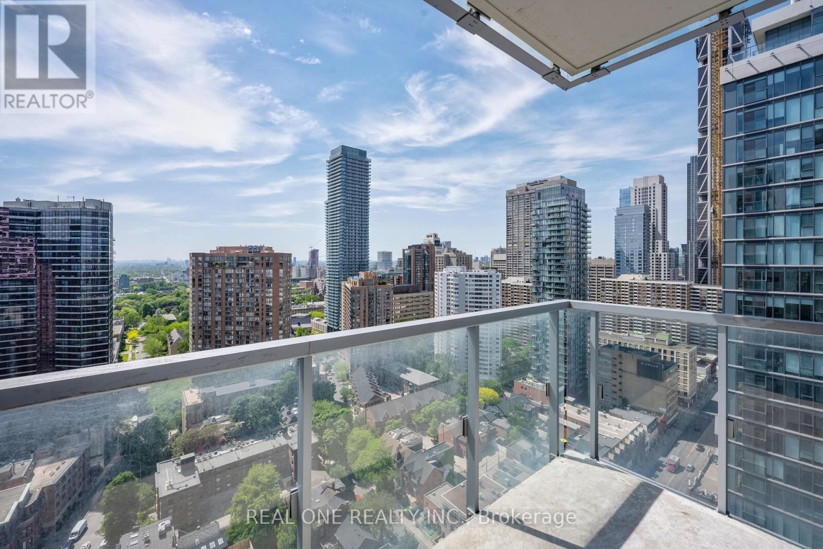 Property Photo:  3 Gloucester Street 2913  ON M4Y 0C6 