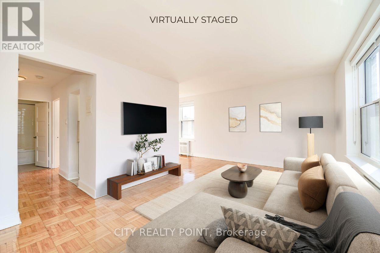 Property Photo:  1545 Bathurst Street 405  ON M5P 3H6 