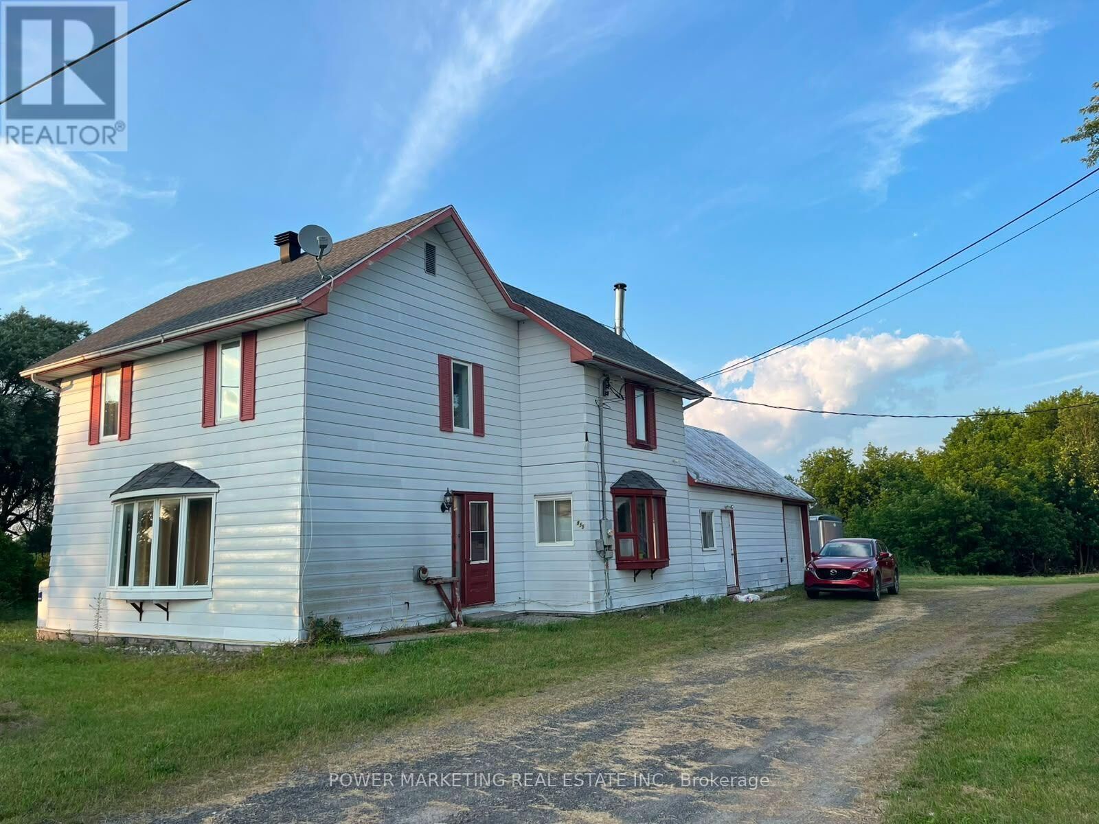 Property Photo: 955 St Guillaume Road ON K0A 1W0