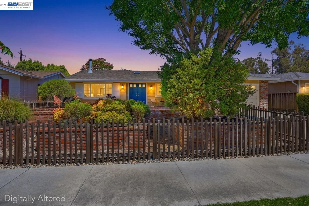 Property Photo:  1109 Lynhurst Way  CA 95118 