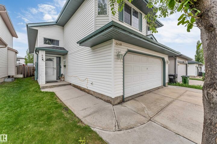 Photo de la propriété:  3519 22 Street NW  AB T6T 1W2 