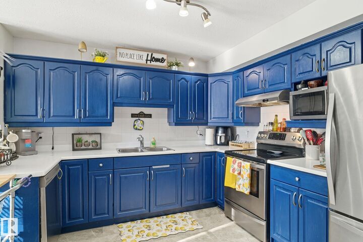 Property Photo:  2505 42 Street NW 62  AB T6L 7G8 