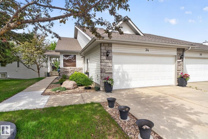 Property Photo:  330 Galbraith Close NW 34  AB T5T 6L9 