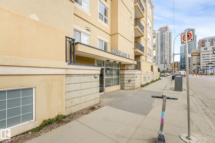 Property Photo:  10606 102 Avenue NW 310  AB T5J 5E9 