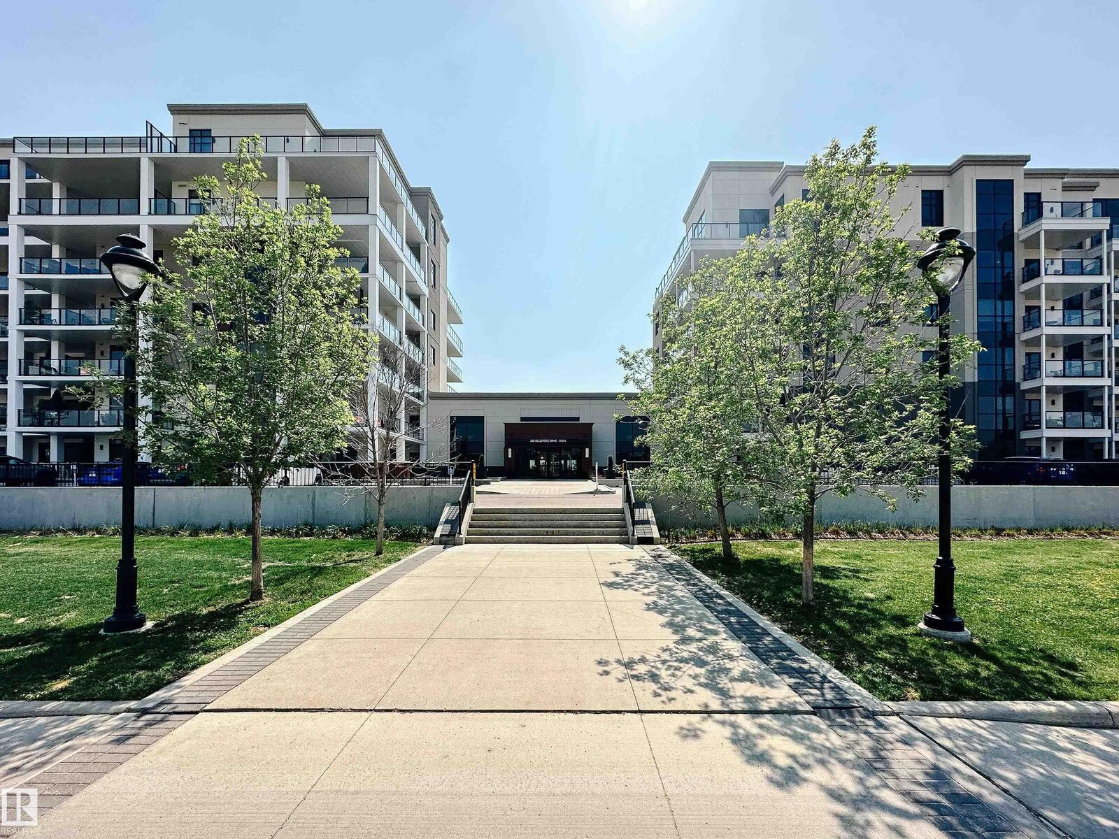 Photo de la propriété:  200 Bellerose Drive 718  AB T8N 7P7 