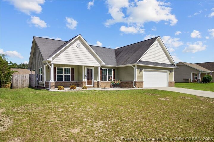 Property Photo:  454 Blackhawk Lane  NC 28376 