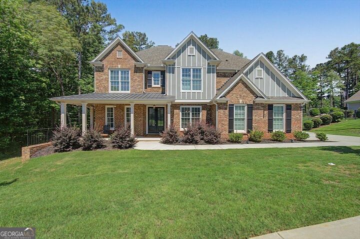 Property Photo: 210 Manchester Lane GA 30180