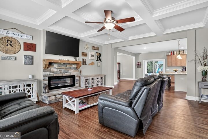 Property Photo:  119 Enclave Boulevard  GA 31419 