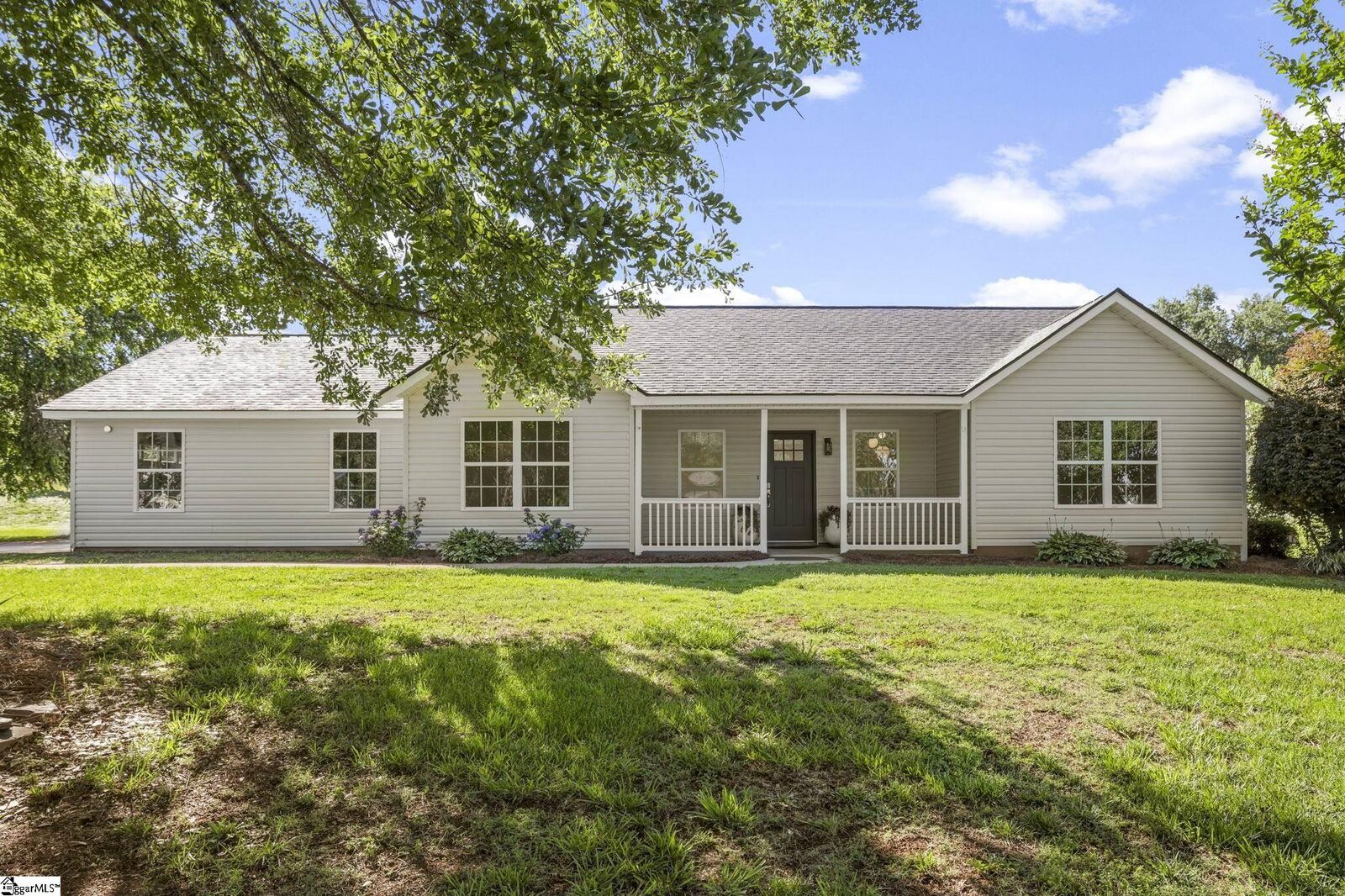 Property Photo:  410 Benjamin Reid Court  SC 29334 