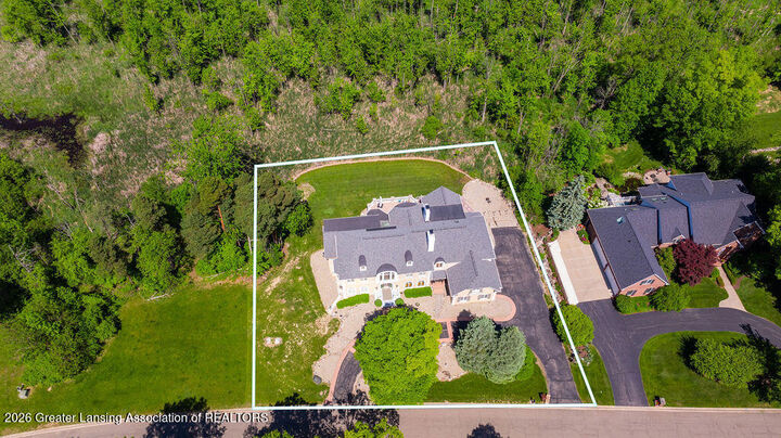 Property Photo:  6401 Pine Hollow Drive  MI 48823 