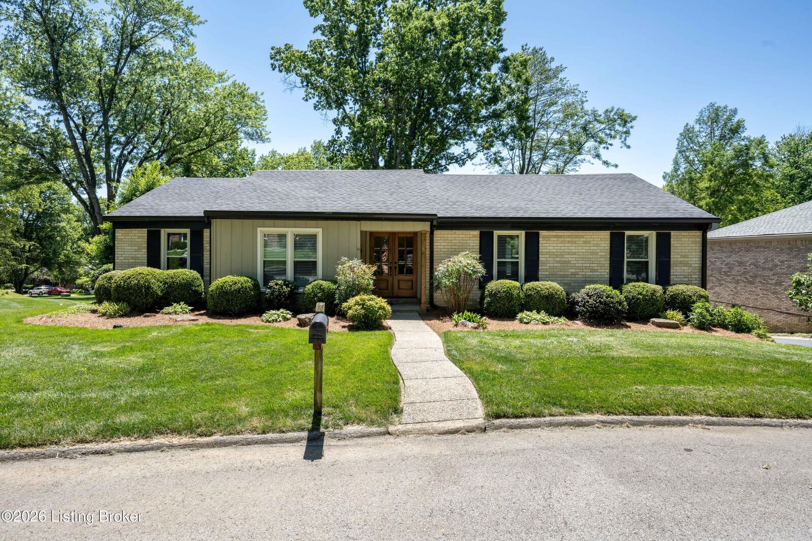 Property Photo:  13312 Trappers Crossing  KY 40026 
