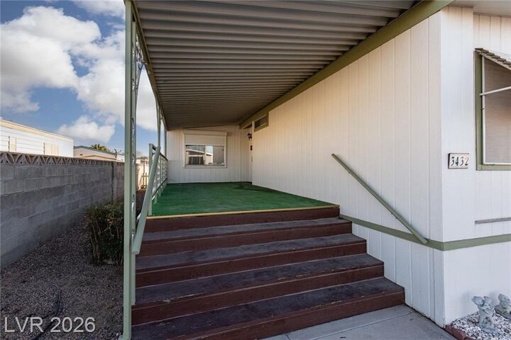 Property Photo: 3432 Jewel Cave Drive NV 89122