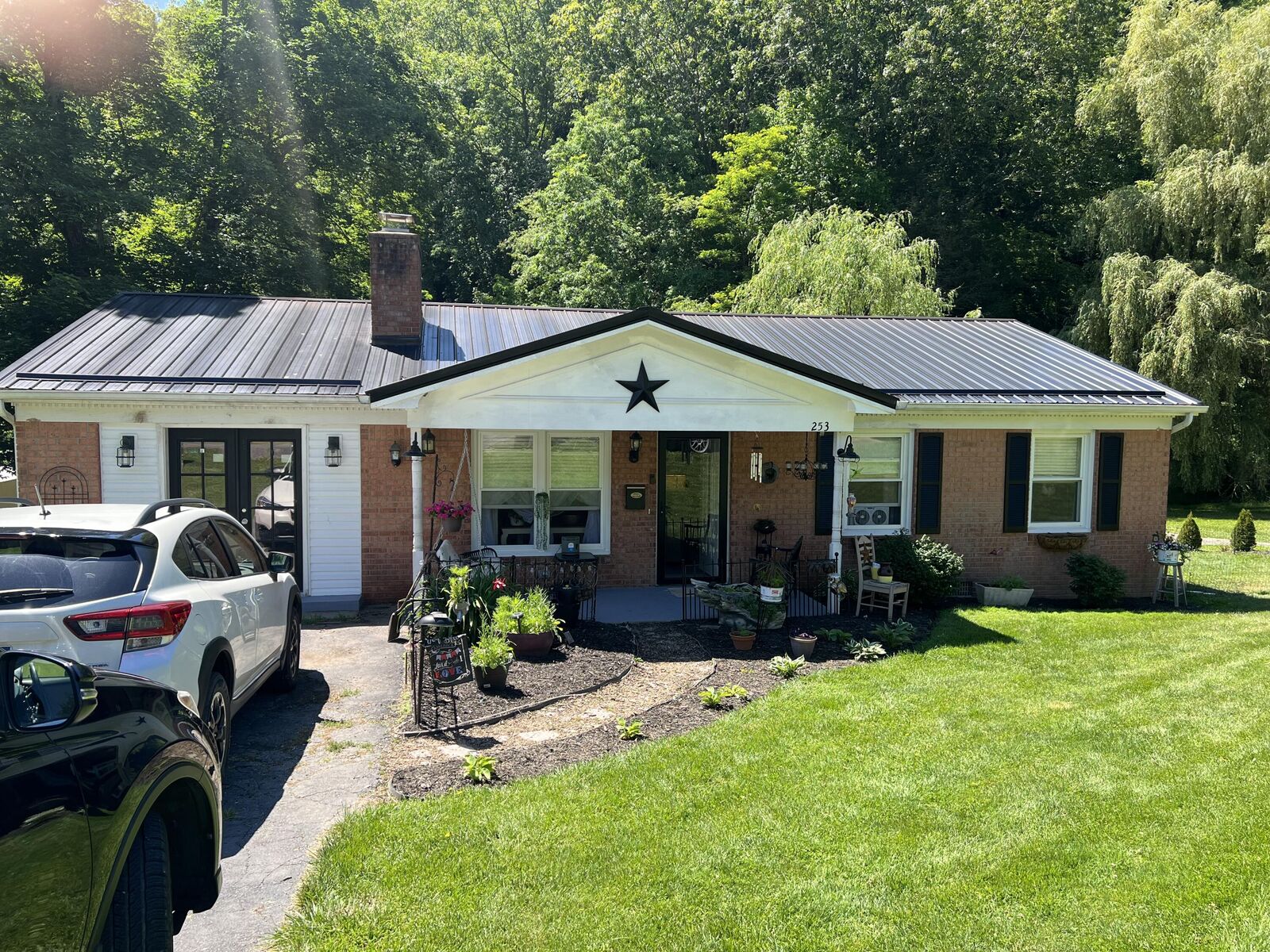 Property Photo:  253 Valley Drive  WV 24970 