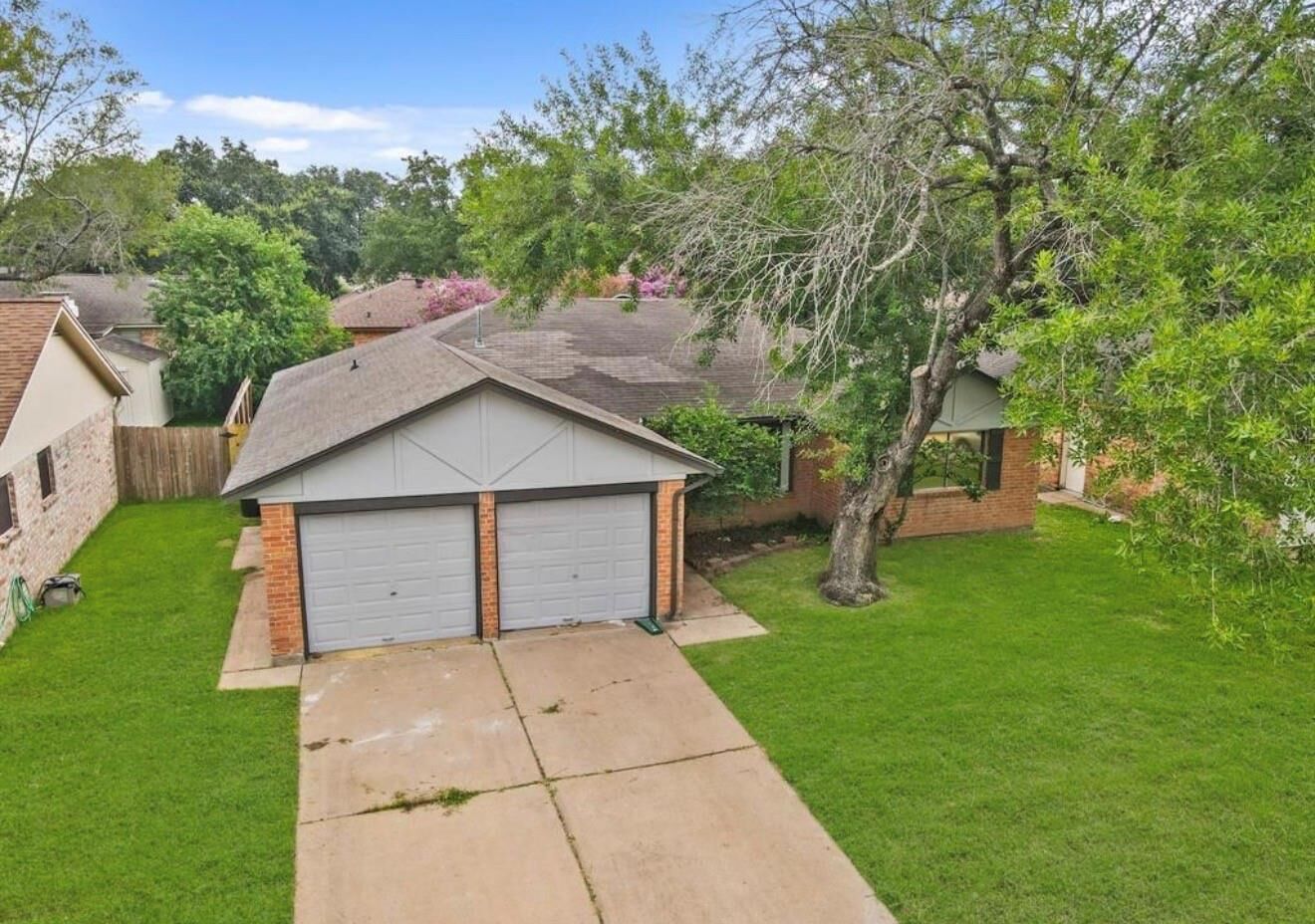 Property Photo: 5322 Finsbury Field Drive TX 77493