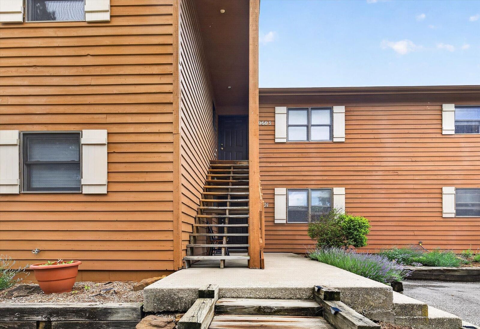 Property Photo:  9605 S Lake Ridge Drive 6  IN 47401 