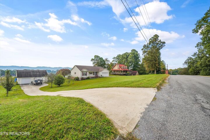 Property Photo: 163 Foxglen Lane TN 37705