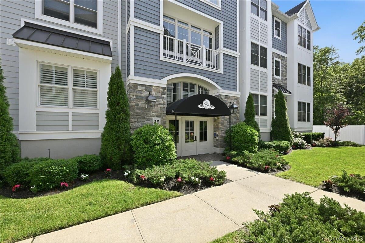 Property Photo:  15103 Aspenwood Drive  NY 11803 