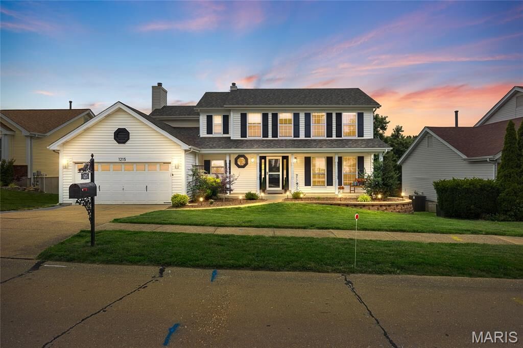 Property Photo:  1215 Summerpoint Lane  MO 63026 