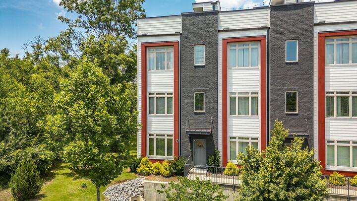 Property Photo:  970 Youngs Ln A  TN 37207 