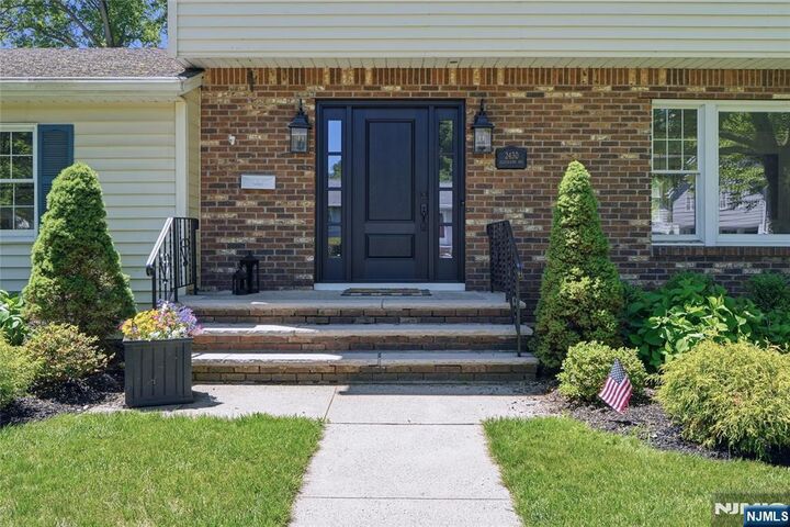 Property Photo:  2430 Cleveland Avenue  NJ 07676 
