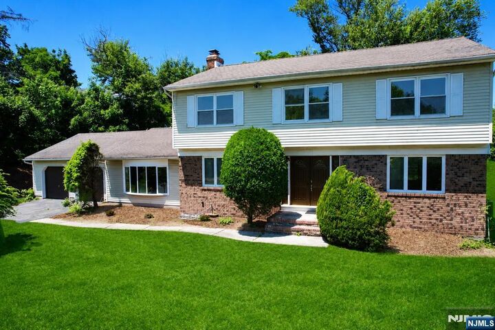 Property Photo:  203 Mountain Avenue  NJ 07506 