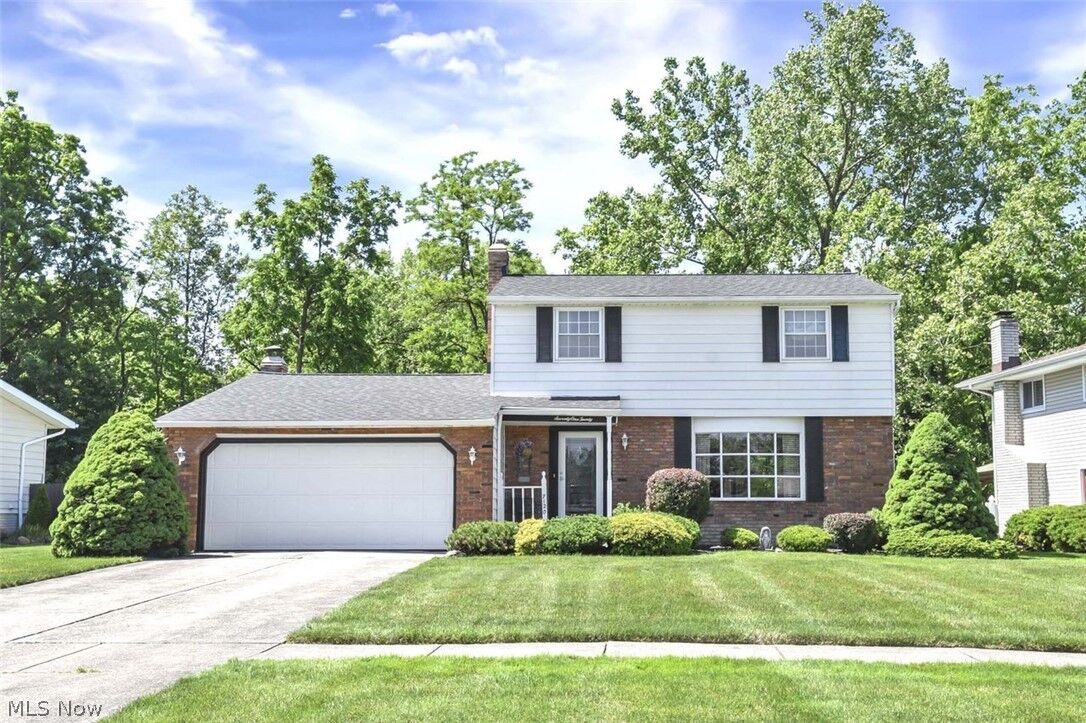 Property Photo: 7120 Lakeview Drive OH 44129