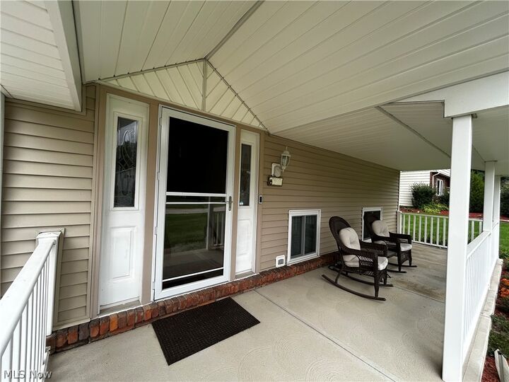 Property Photo: 14598 S Gateway Drive OH 44133