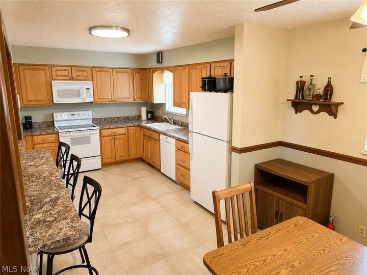 Property Photo:  14598 S Gateway Drive  OH 44133 