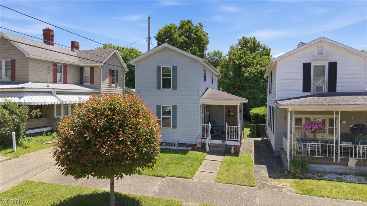 Property Photo: 106 E Montgomery Street OH 45750
