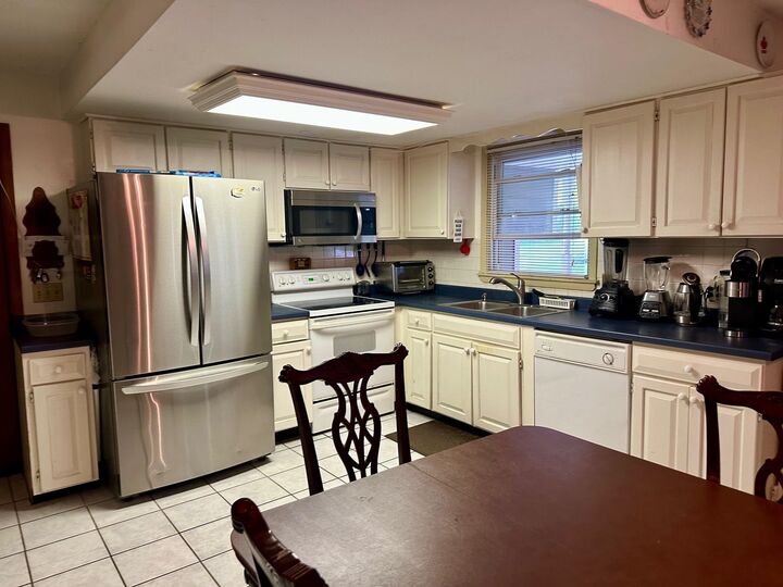Property Photo:  22 Lawrence Heights  VT 05465 