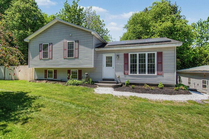 Property Photo:  354 Old Stage Road  VT 05468 