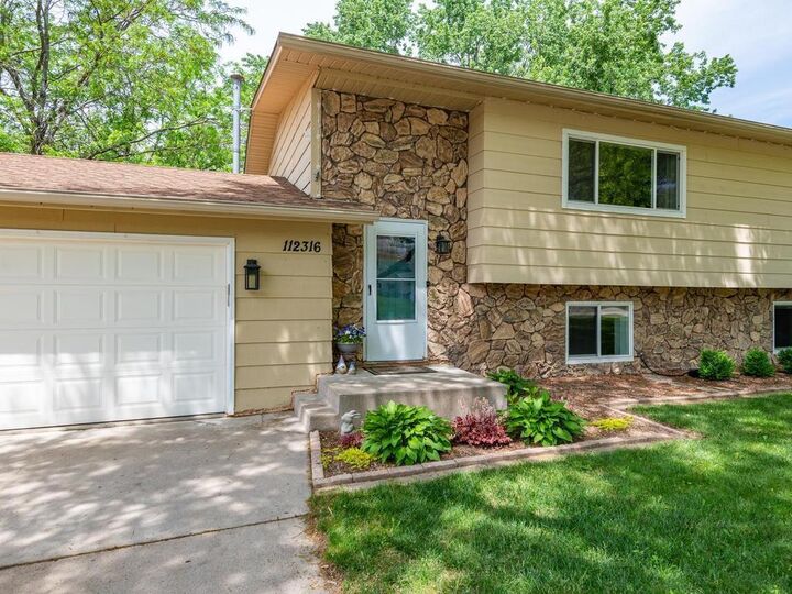 Property Photo:  112316 Baxter Court  MN 55318 