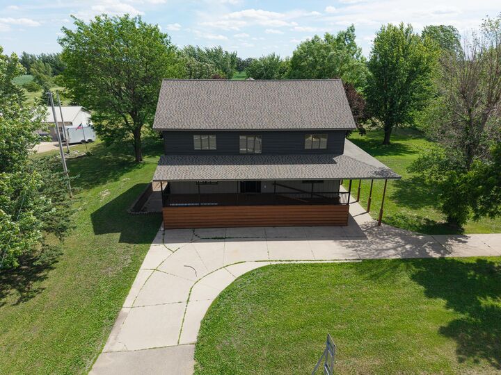 Property Photo: 831 2nd Street SW MN 56036