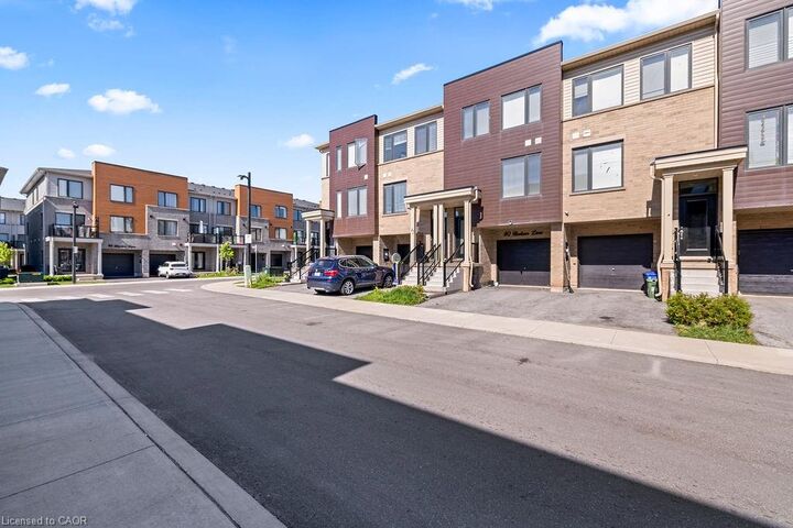 Property Photo:  40 Radison Lane  ON L8H 0B5 