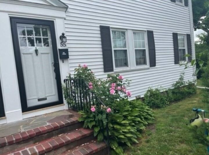 Property Photo:  55 Pond Street 1  MA 02458 