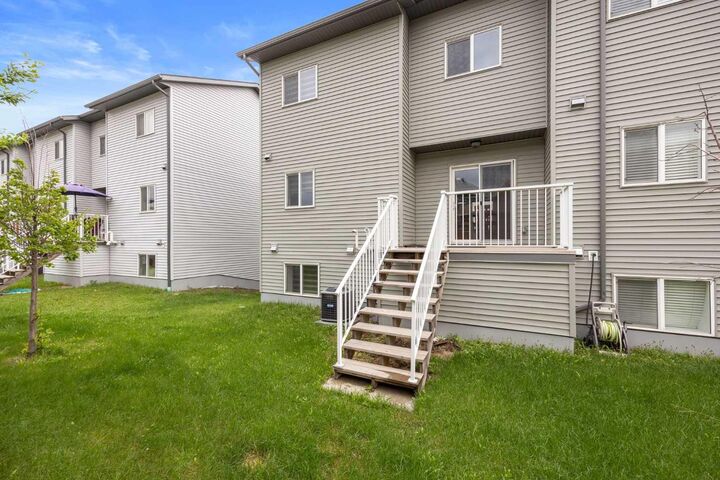 Photo de la propriété:  120 Warren Way 4  AB T9H 5J4 