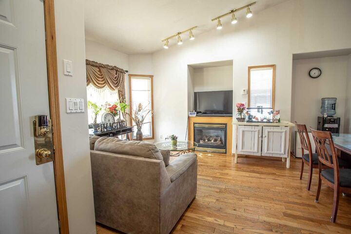 Property Photo:  10415 106 Street  AB T0H 1Z0 