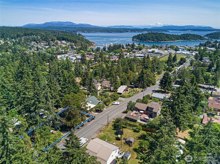 Property Photo:  1000  Park Street  WA 98250 