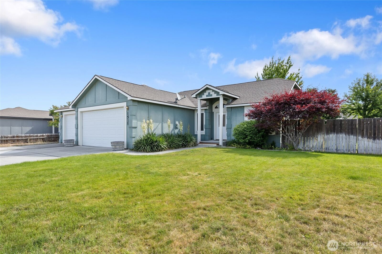Property Photo: 1515 S Judith Street WA 98837