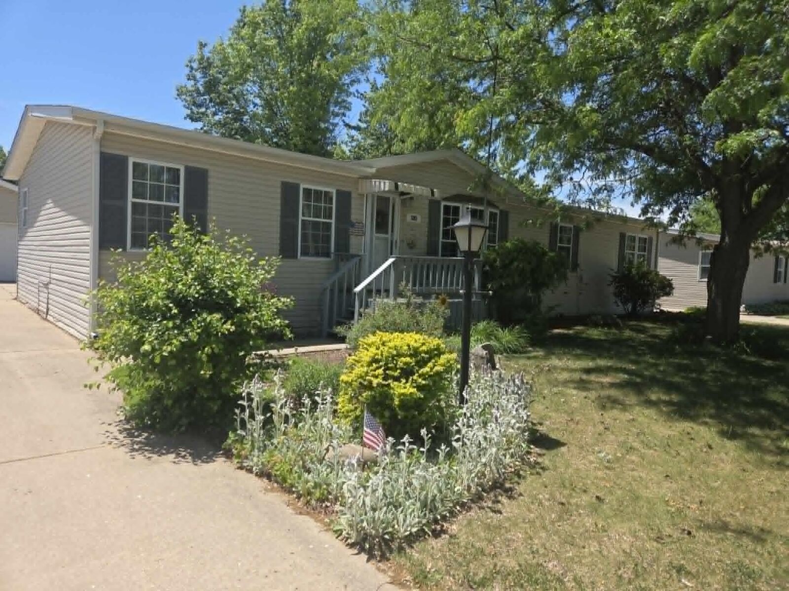 Property Photo:  5383 Heartwood Lane  IL 61073 